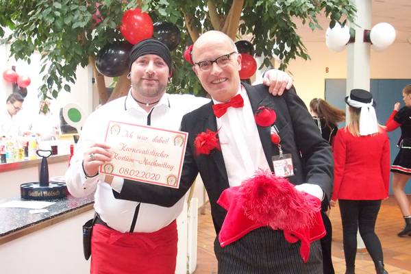 z-butler-bernhardt-amazonen-corps-frechen-08